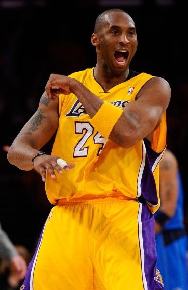 费尔南多：我的名字没有太深的意义，中国人也有很多四字名字（费尔南多：我的名字并无特别寓意，中国人四字名字也不少）