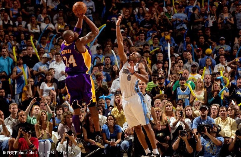 打败了看似无解的梅拉布，彼得-严时隔1975天再次成为了雏量级世界冠军！（彼得-严击退“无解”梅拉布，时隔1975天重夺雏量级世界冠军！）