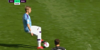 孙兴慜附体！范德文逆天一条龙！预定年度最佳（范德文化身孙兴慜，长途奔袭神迹！年度最佳在望）