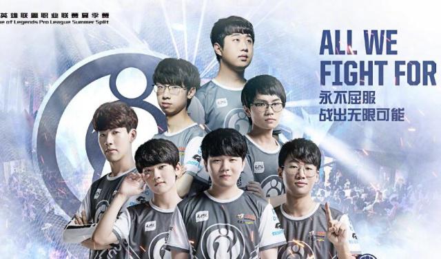 期待看到他 期待看到他